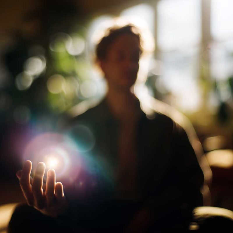 Online-or-In-Person-Reiki-Training-